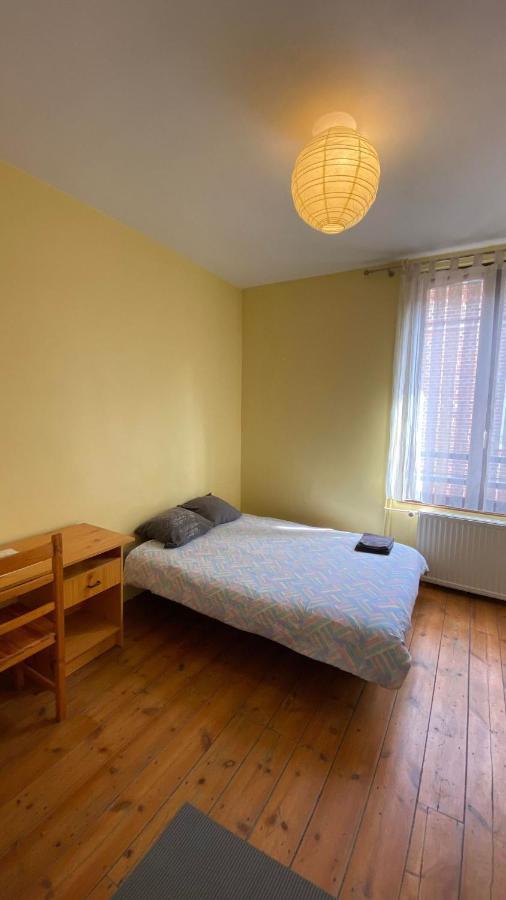 Appartement Dans Une Impasse Calme Proche De La Gare Amiens Exterior foto